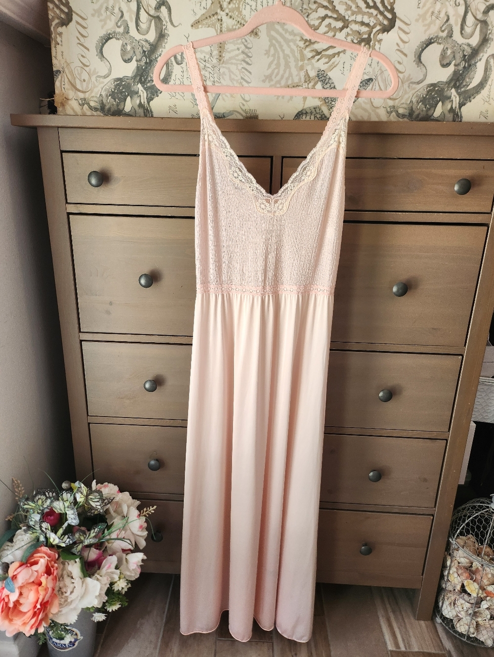 Vintage Vanity Fair Pink Nightgown With Lace Trim